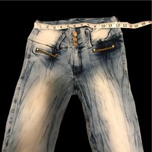 Colombian Jeans